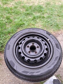 ZIMNÉ PNEUMATIKY 185/65 R15 NA DISKOCH - 2