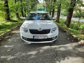 Škoda Octavia Combi 2.0 TDI 4X4 DSG - 2