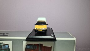 1:43 ŠKODA FELÍCIA PICK-UP (1996) - 2