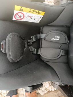 Vajíčko s Isofix Britax Römer - 2