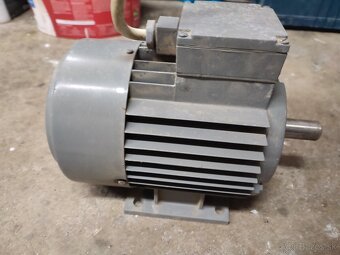 Elektromotor 1,5 kw/ 2870 ot. - 2