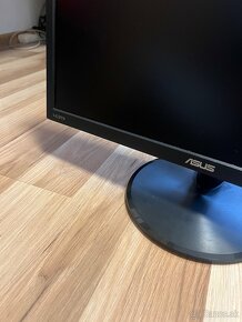 Asus Monitor - 2