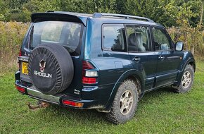 Mitsubishi Pajero 3.2 DiD manual uzavierka - 2