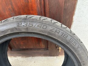 Predám - 2ks letné pneumatiky Semring 235/40 R18 - 2