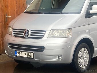 VOLKSWAGEN CARAVELLE 2,5 TDi - 2