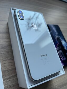 iPhone X 64GB - 2