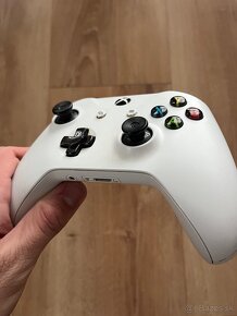 Ovládač na Xbox one - 2