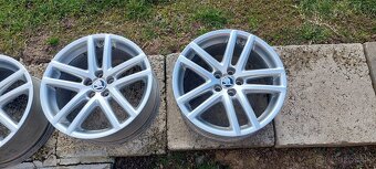 Borbet VW 5x100 r17 - 2