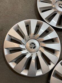 Original Skoda puklice 16" - 2