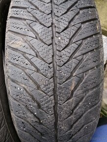 Dve zimné pn 185/60r14 zimné Matador 5 mm - 2