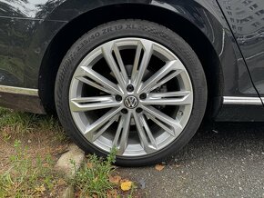 VW Verona 235/40 R19 Continental SportContact 7 - 2