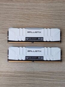 Crucial Ballistix RGB 16 GB (2x8GB) DDR4 3600MHz CL16 White - 2