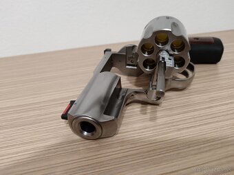 Ruger alaskan 44 magnum, GP cp 22 lr. - 2