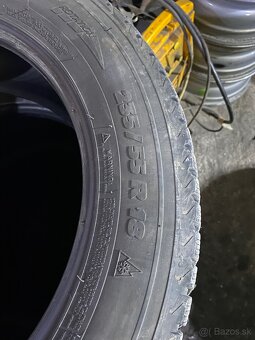 235/55R18 - 2