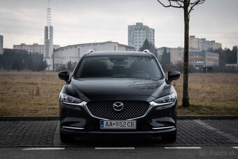 Mazda 6 2.5 Skyactiv-G194 Takumi A/T - 2