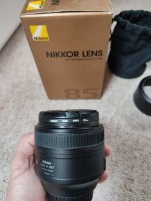 Nikon AF-S 85mm f/1.8G - 2