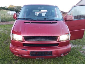 Volkswagen t4 2.5 tdi 75 kw Caravelle - 2