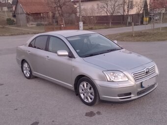 Toyota avensis 2.2 110kw - 2