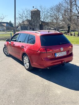 Wolkswagen Golf 7 Variant 1.6TDi BlueMotion Top STAV - 2