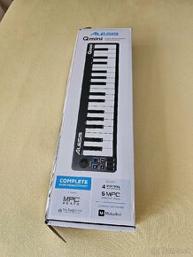 Predám Midi Keyboard - 2