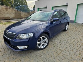 Škoda Octavia Combi 2.0 TDI M6 Elegance Navi DVD ACC Webasto - 2