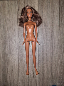 Barbie California 2003 a korunky tiary pre Barbie - 2