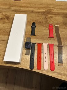 Apple Watch 8 - 2