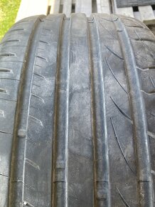 Letné pneumatiky 245/40 R18 - 2