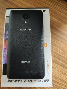 Predám mobil -  Smartphone ALIGATOR S4090 duo - 2