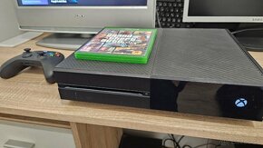 Xbox One spolu s TV, novým joypadom a GTA 5 - 2