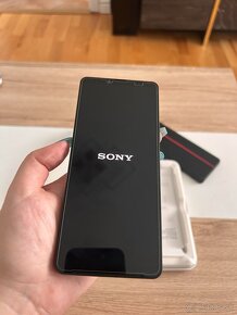 Sony Experia 10 VI - 2