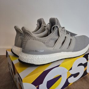 Pánske tenisky - Adidas UltraBOOST - veľ. 46 - 2