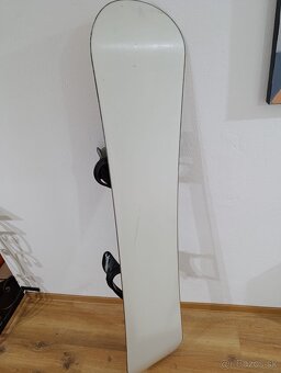 Predám snowboard RAVEN 155cm - 2