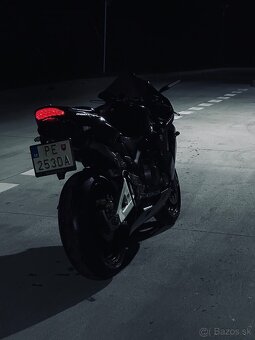 Honda CBR600RR v TP 25kw - 2