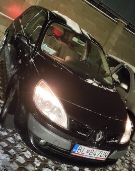 Renault Megane Grand Scenic (II) - 2