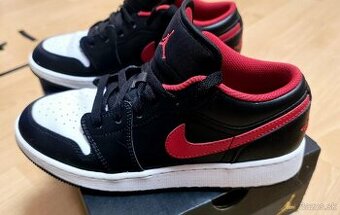 NIKE AIR JORDAN 1 LOW (GS) - 2