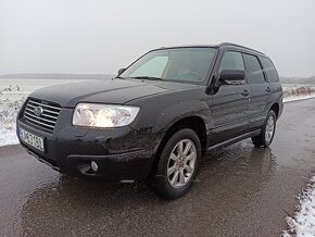 Subaru Forester SG 2.0 116 kW - 2