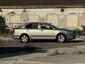 Škoda Octavia 2009 - havarované auto alebo vrak - 2