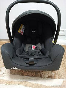 Autosedačka joie s centralou na Isofix - 2