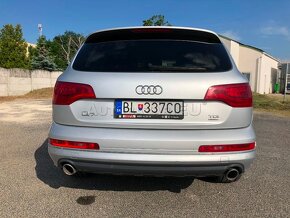 Audi Q7 3.0 TDI - 2