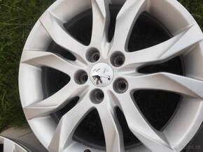 Peugeot 508 ..17"5x108 ET 46 hliníkové disky - 2