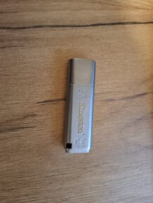 USB Kingston ironkey +50 32GB - 2