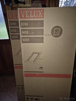 Velux streṣ̌né okná - 2