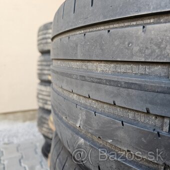 225/40 r18 Good year - 2