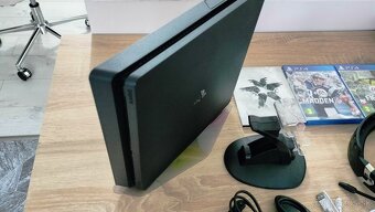 PS4 Slim s 500GB HDD + príslušenstvo a 3 hry - 2