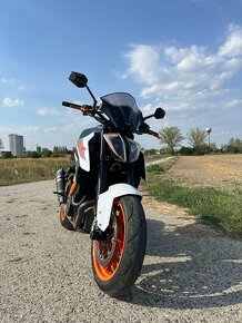 KTM 1290 Super Duke  R - 2