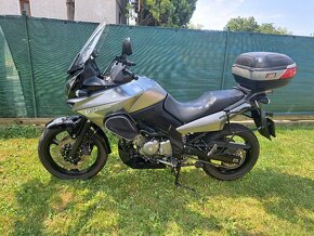 Suzuki DL650 V Strom - 2