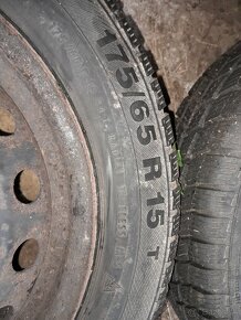 Zimné pneumatiky 175/65 R15. - 2