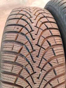 205/60R16 92H Goodyear zimná - 2