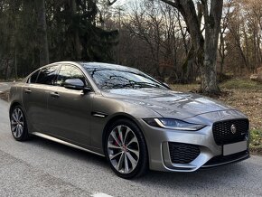 Jaguar XE 2.0D I4 R-Dynamic HSE AT - 2